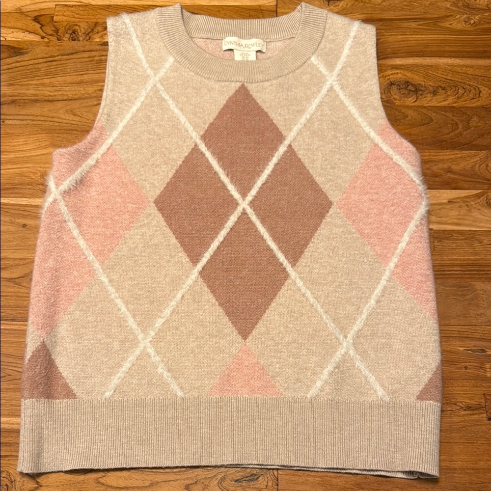 Cynthia Rowley Argyle Sweater Vest. Size XS. New w/tags